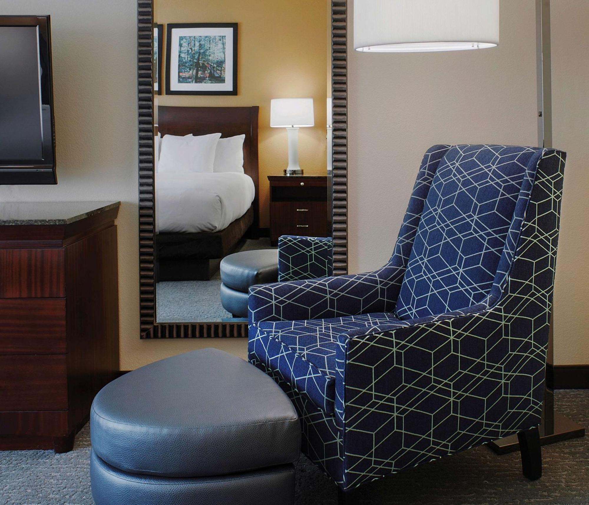 Doubletree Suites By Hilton Bentonville Exterior foto