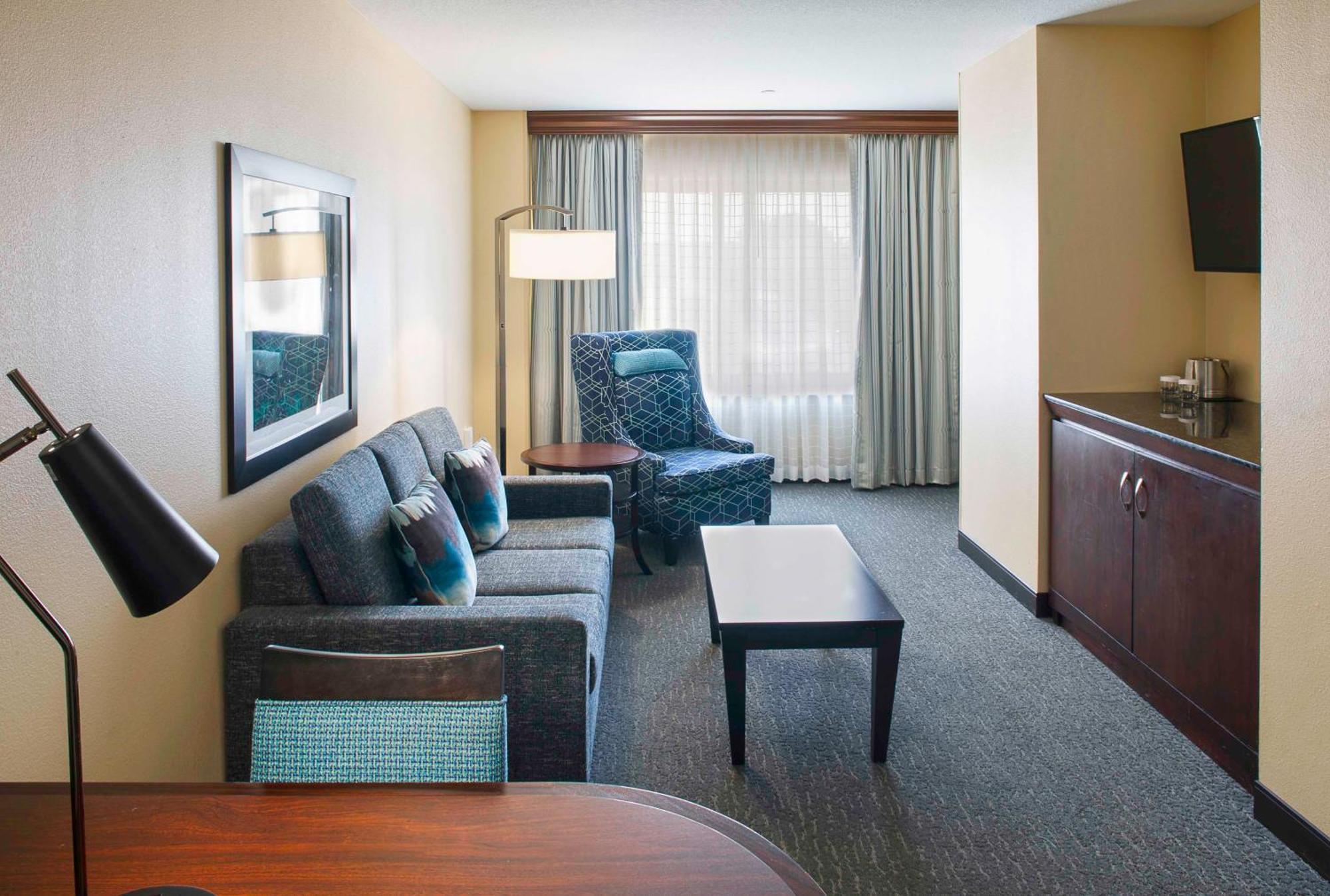 Doubletree Suites By Hilton Bentonville Exterior foto